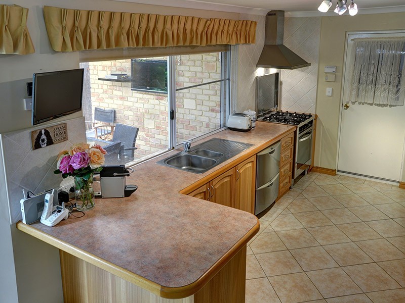 26 Balladong Loop, Carramar WA 6031