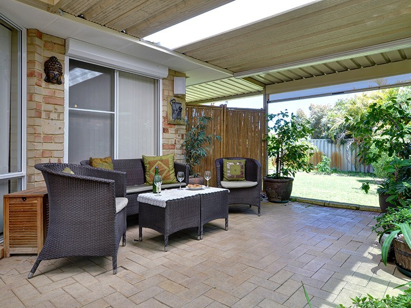 26 Balladong Loop, Carramar WA 6031