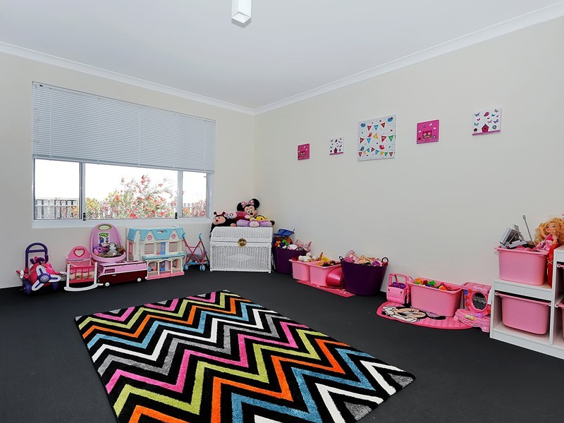 27 Paymaster Way, Alkimos WA 6038