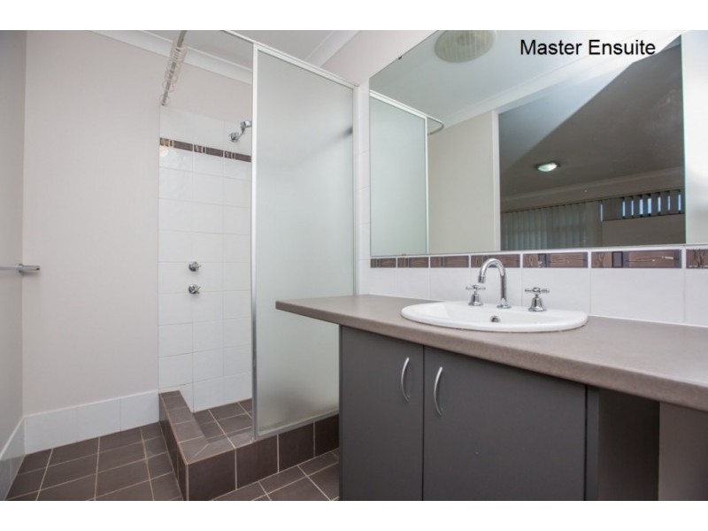 57 Joseph Banks Blvd, Banksia Grove WA 6031