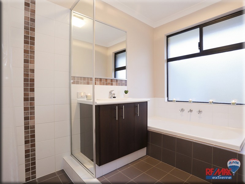 7 Huntly Avenue, Butler WA 6036