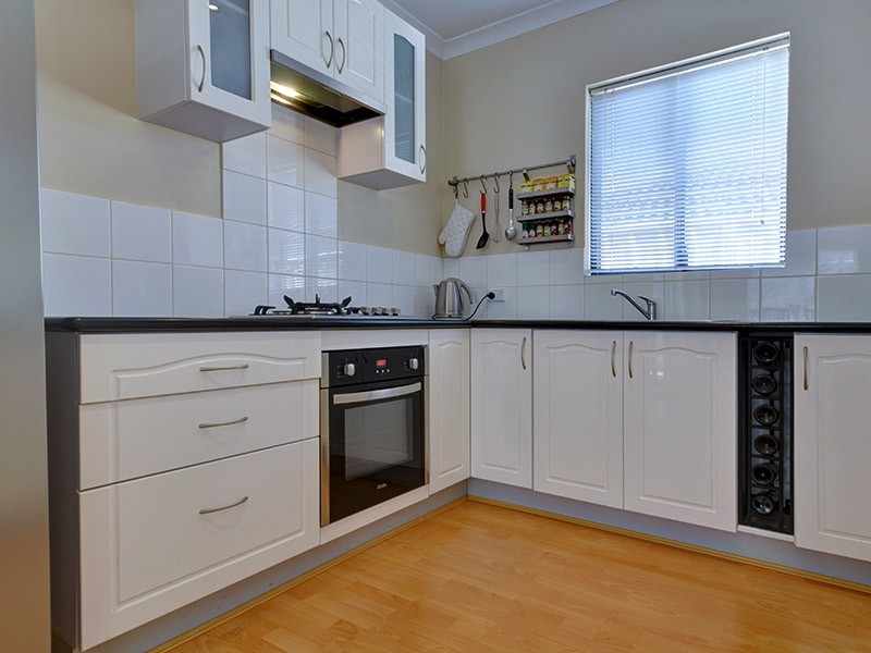 33 Zingarello Street, Pearsall WA 6065