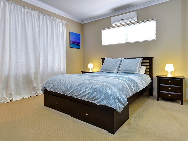 33 Zingarello Street, Pearsall WA 6065