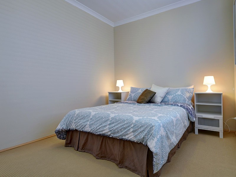 33 Zingarello Street, Pearsall WA 6065