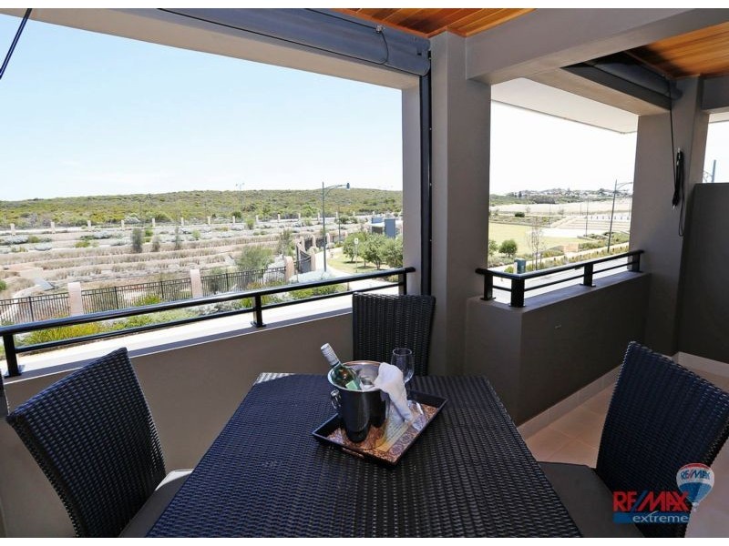 6 Pattaya Gardens, Iluka WA 6028