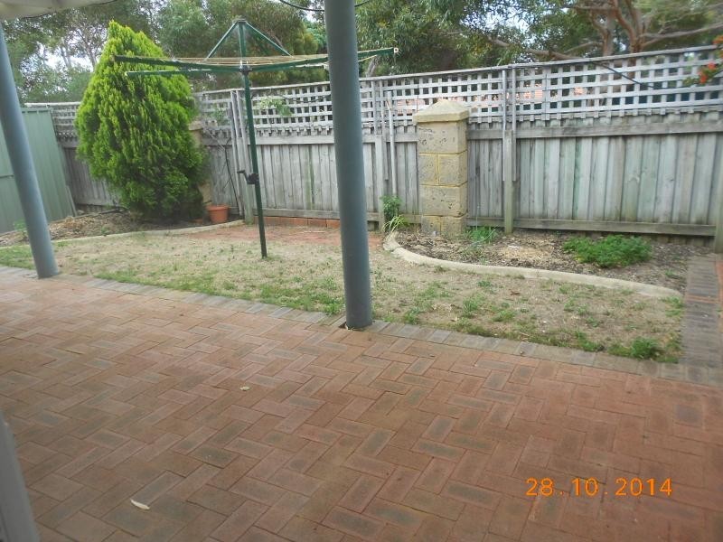 3/220 Fairway Circle, Connolly WA 6027