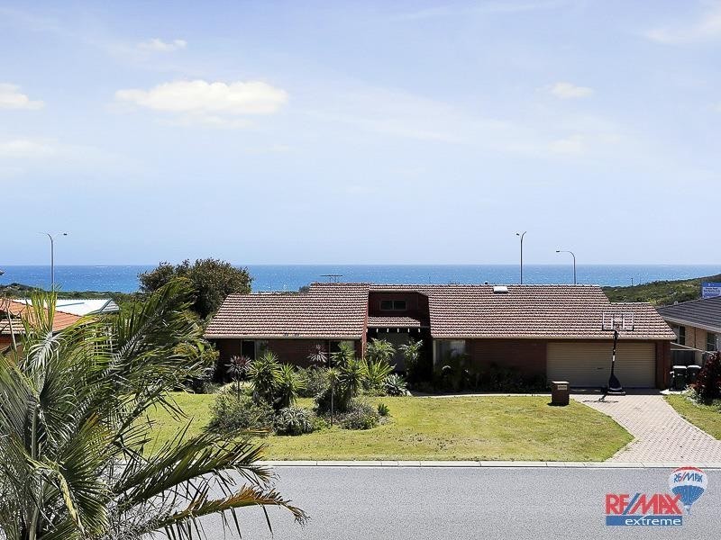28 Mainsail Drive, Ocean Reef WA 6027