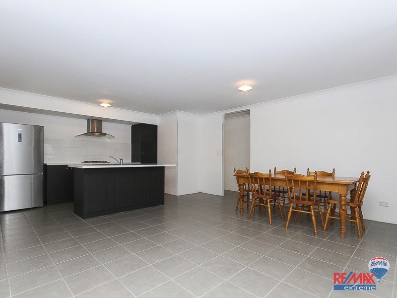 67 Leschenault Loop, Banksia Grove WA 6031