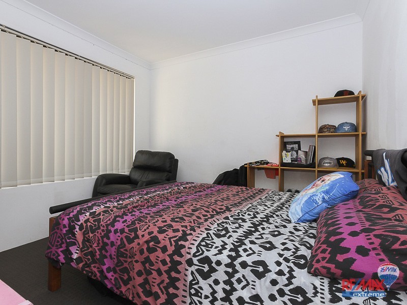 67 Leschenault Loop, Banksia Grove WA 6031