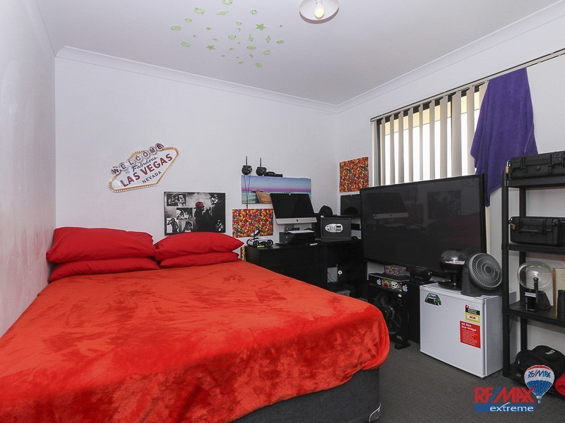 67 Leschenault Loop, Banksia Grove WA 6031