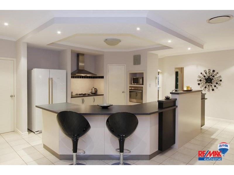 28 Kingsbridge Boulevard, Butler WA 6036