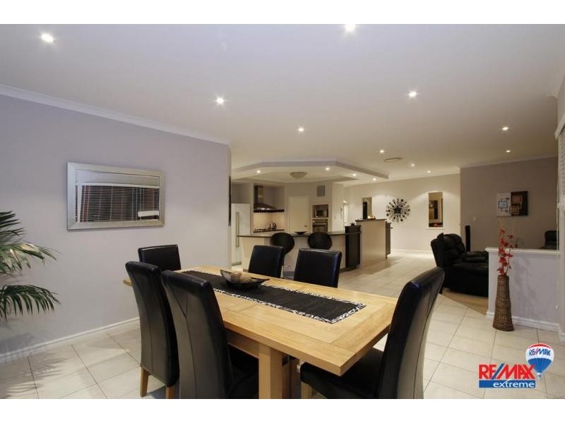 28 Kingsbridge Boulevard, Butler WA 6036