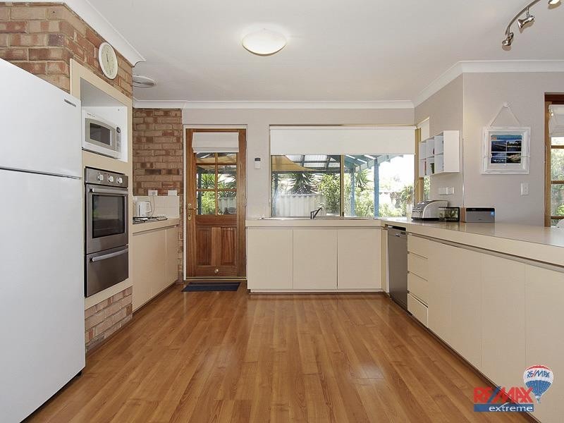 3 Bacchante Circle, Ocean Reef WA 6027