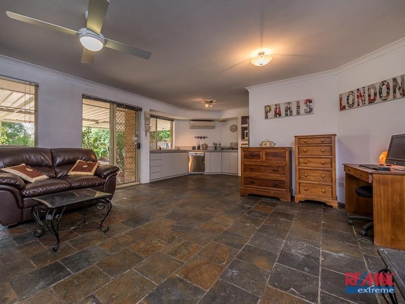 22 Carberry Square, Clarkson WA 6030