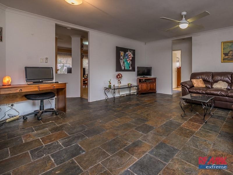 22 Carberry Square, Clarkson WA 6030