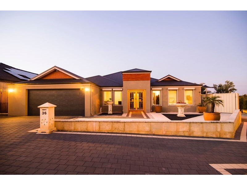 36 Crosthwait Circle, Tapping WA 6065