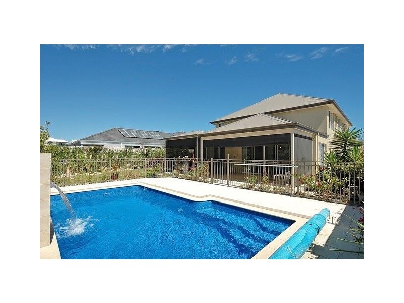18 Dotterel Green, Jindalee WA 6036
