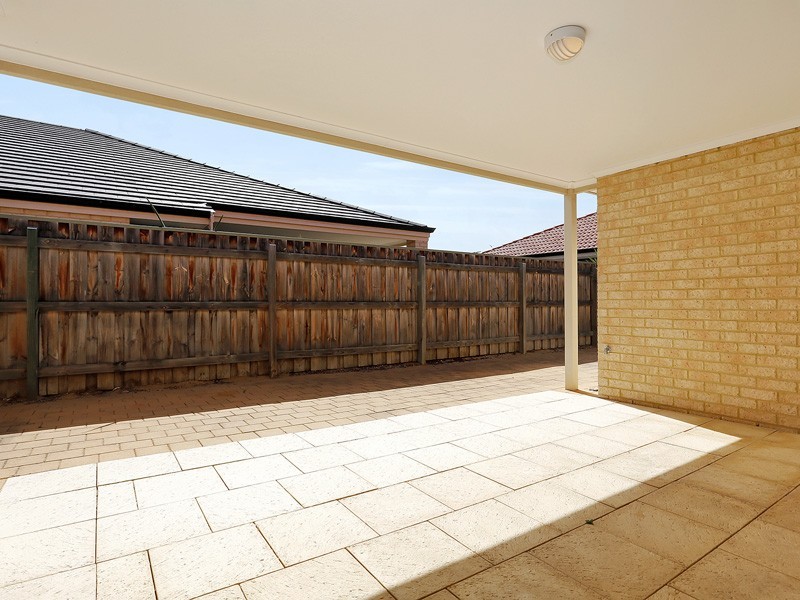 23 Belhaven Terrace, Quinns Rocks WA 6030