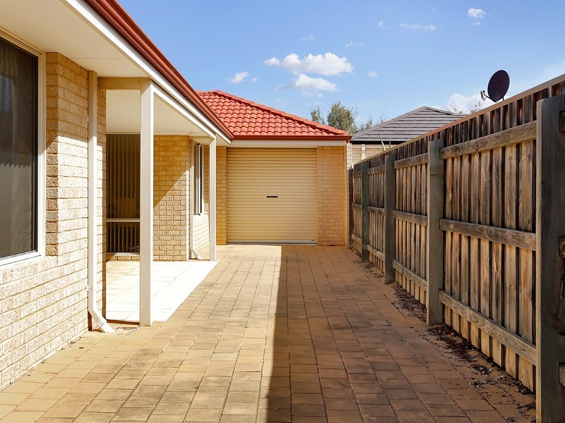 23 Belhaven Terrace, Quinns Rocks WA 6030