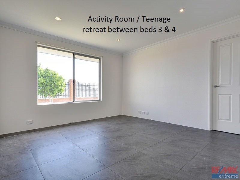 16 Cyandra Loop, Banksia Grove WA 6031