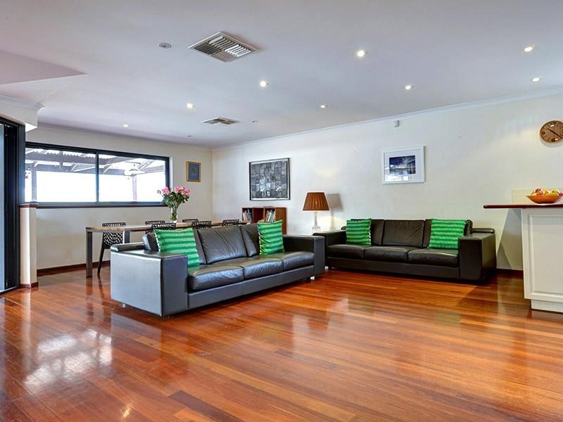 8 Ludgate Way*, Gwelup WA 6018