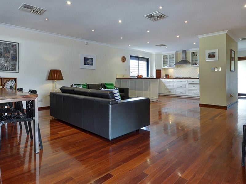 8 Ludgate Way*, Gwelup WA 6018