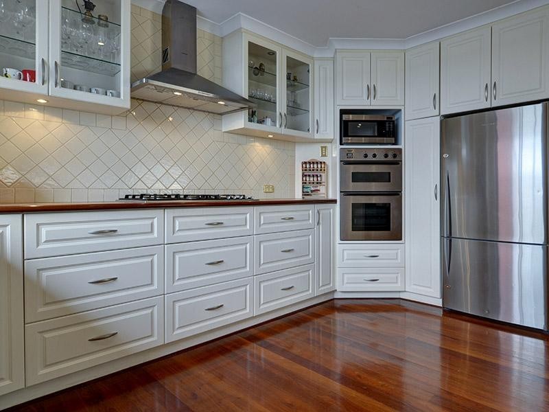 8 Ludgate Way*, Gwelup WA 6018