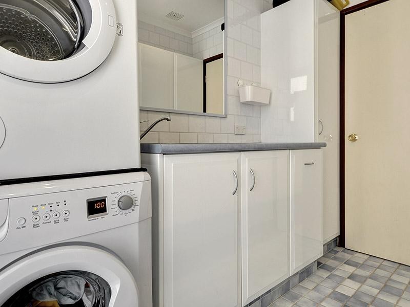 8 Ludgate Way*, Gwelup WA 6018