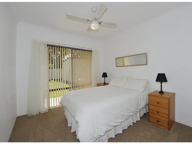 1 Laidley Way, Greenfields WA 6210