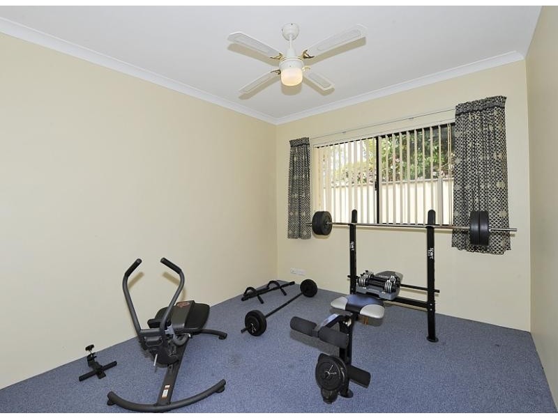 1 Laidley Way, Greenfields WA 6210