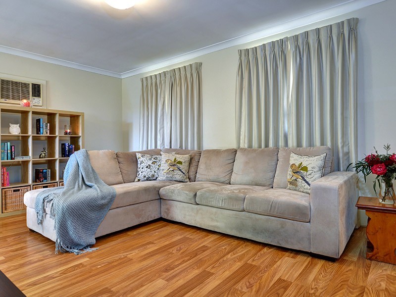 35 Wonambi Way, Wanneroo WA 6065
