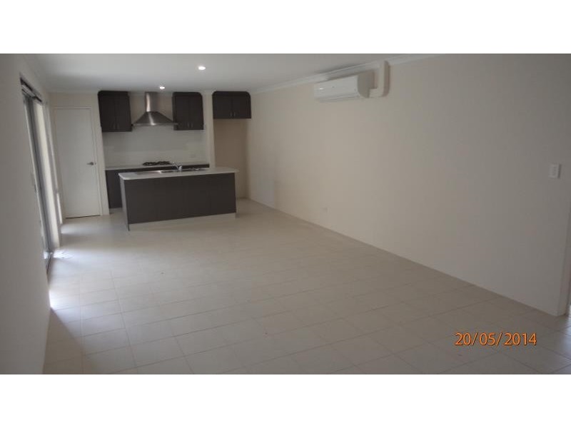 19 Santapola Approach, Alkimos WA 6038