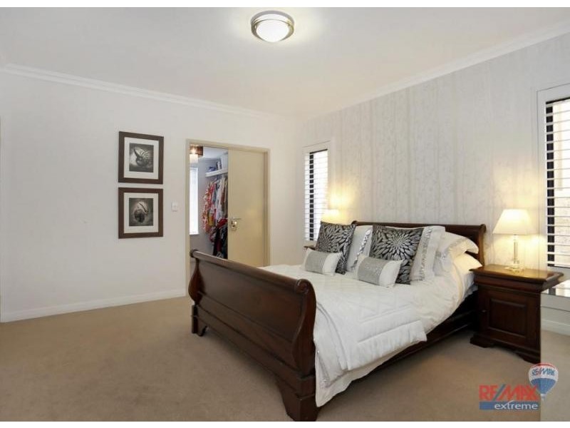 13 Tulum Approach, Iluka WA 6028