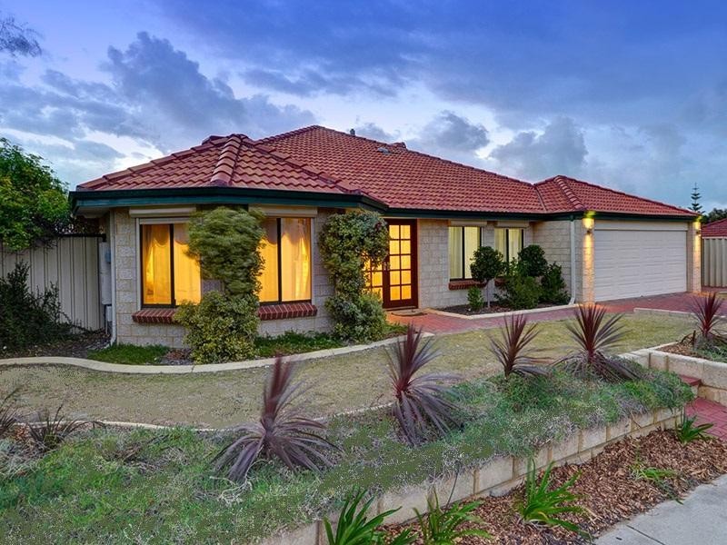 4 Shropshire Crescent, Butler WA 6036