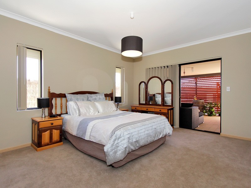 82 Rosegreen Avenue, Butler WA 6036