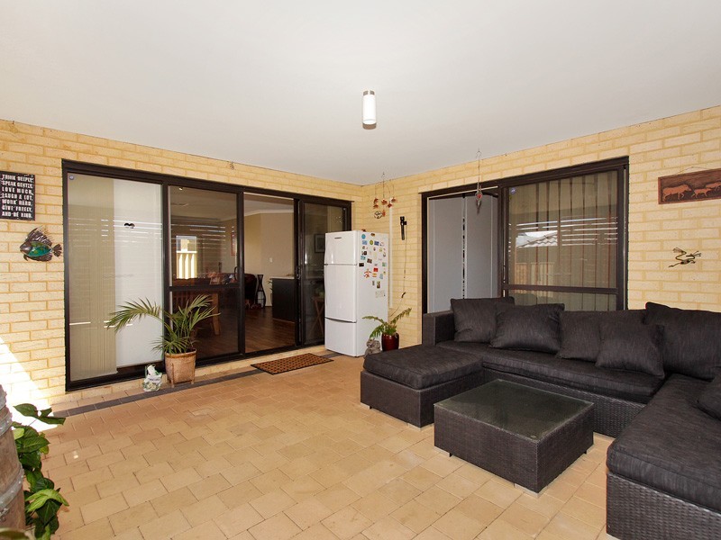 82 Rosegreen Avenue, Butler WA 6036