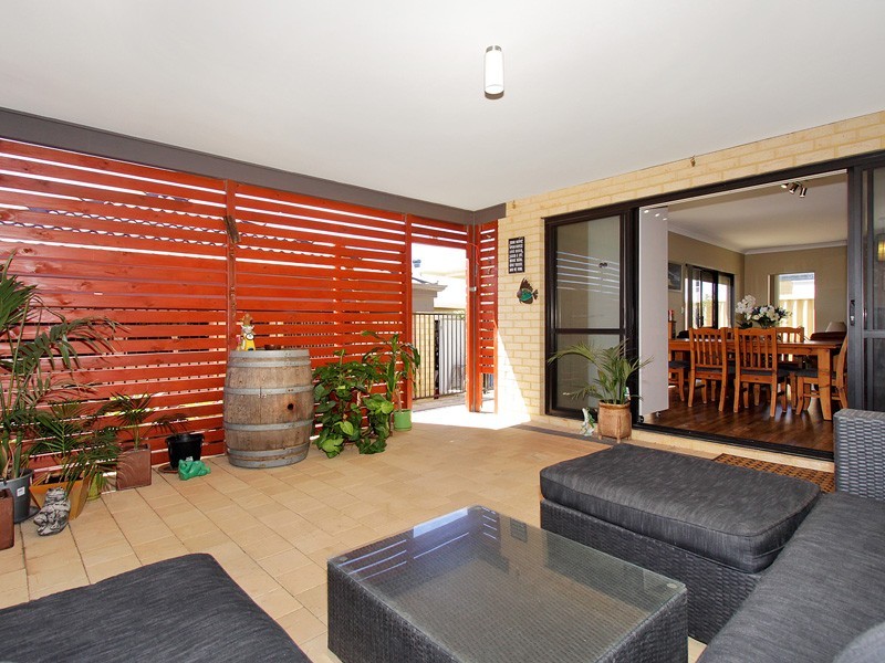 82 Rosegreen Avenue, Butler WA 6036