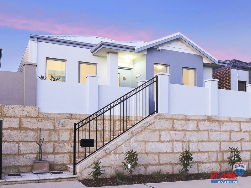 17 Ladywell Crescent, Butler WA 6036