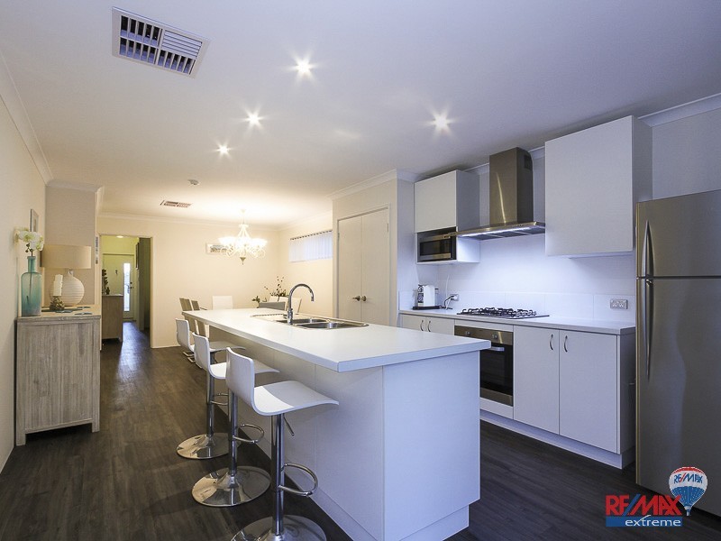 17 Ladywell Crescent, Butler WA 6036