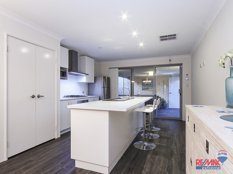 17 Ladywell Crescent, Butler WA 6036