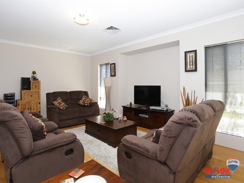 3 Tibicen Road, Tapping WA 6065