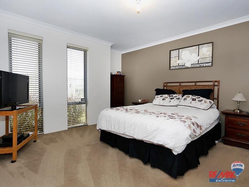 6 Flax Road, Yanchep WA 6035