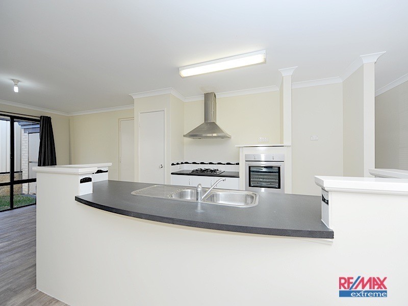 42 Elmhurst Drive, Clarkson WA 6030