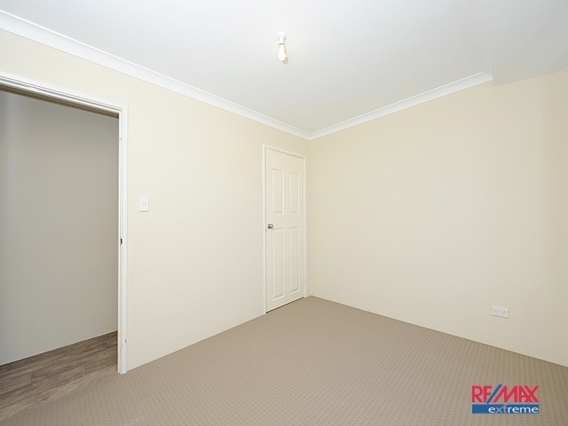 42 Elmhurst Drive, Clarkson WA 6030