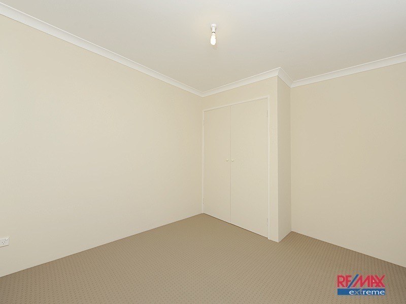 42 Elmhurst Drive, Clarkson WA 6030