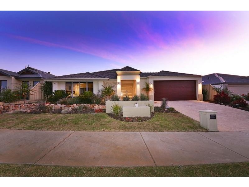 8 Leighton Gardens, Tapping WA 6065