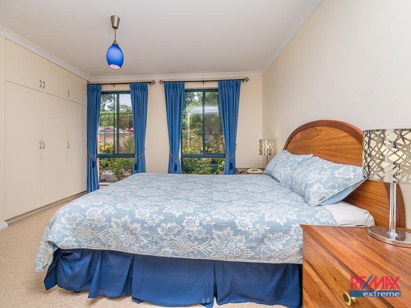 14 Woodlake Retreat, Kingsley WA 6026