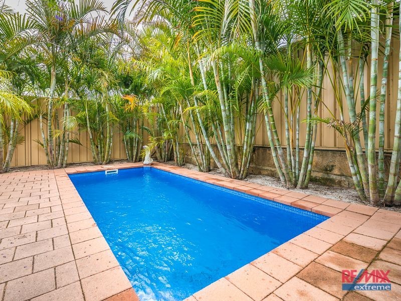 14 Woodlake Retreat, Kingsley WA 6026