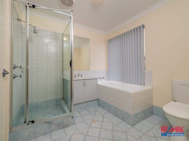 14 Woodlake Retreat, Kingsley WA 6026