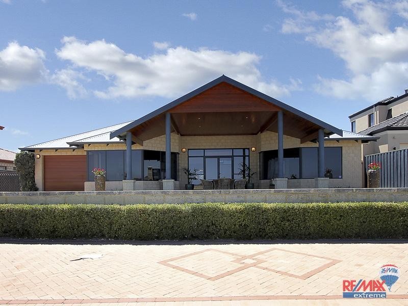 206 Ocean Drive, Quinns Rocks WA 6030